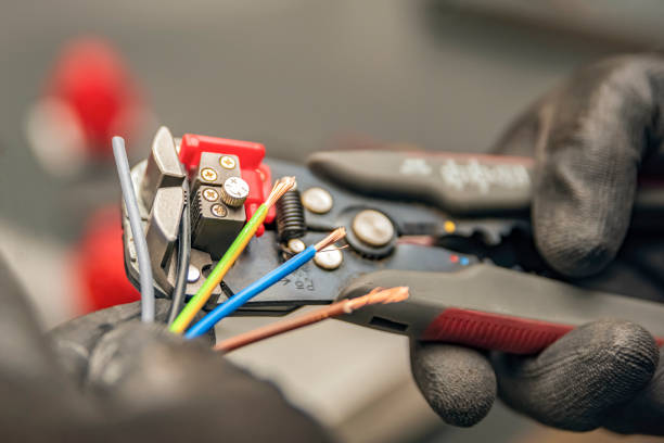 Best Affordable Electrician  in Los Angeles, CA