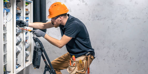 Best Electrical Contractors for Businesses  in Los Angeles, CA